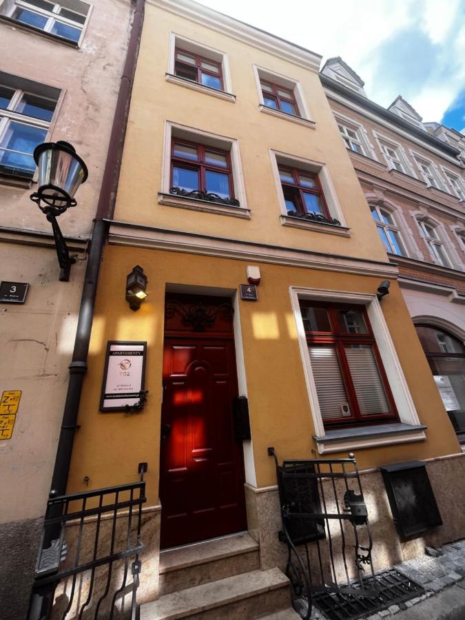 Tcz Mokra Aparthotel Poznań Exterior foto